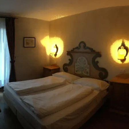 Hotel Perla 3*