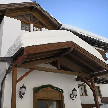 Perla Hotel