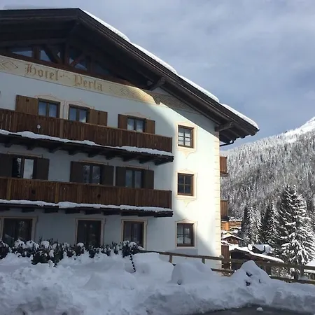 Hotel Perla 3*