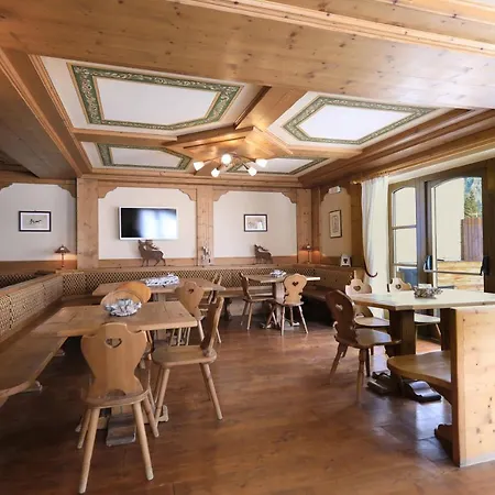 Perla Hotel